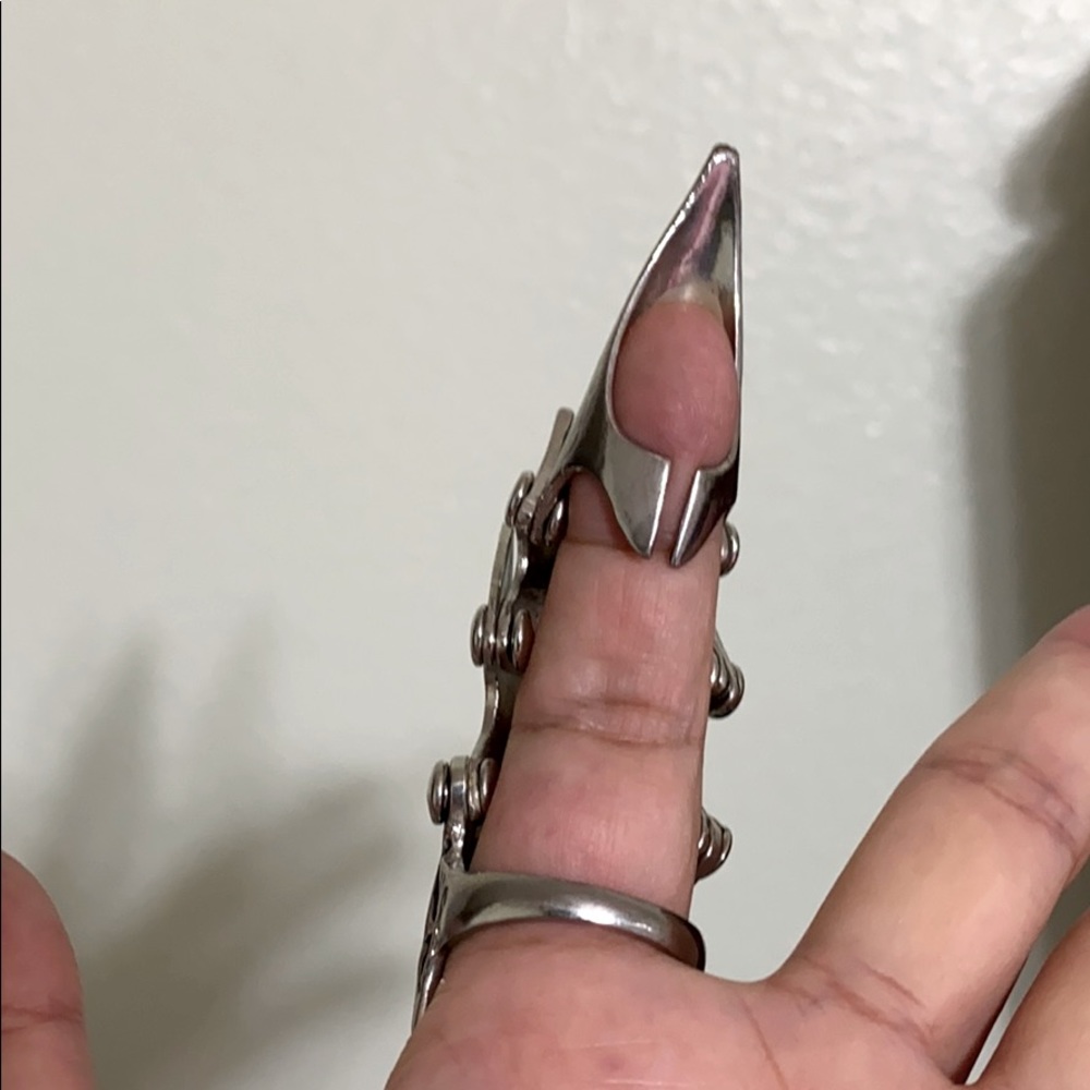 Articulated Finger Armor Ring - image 3